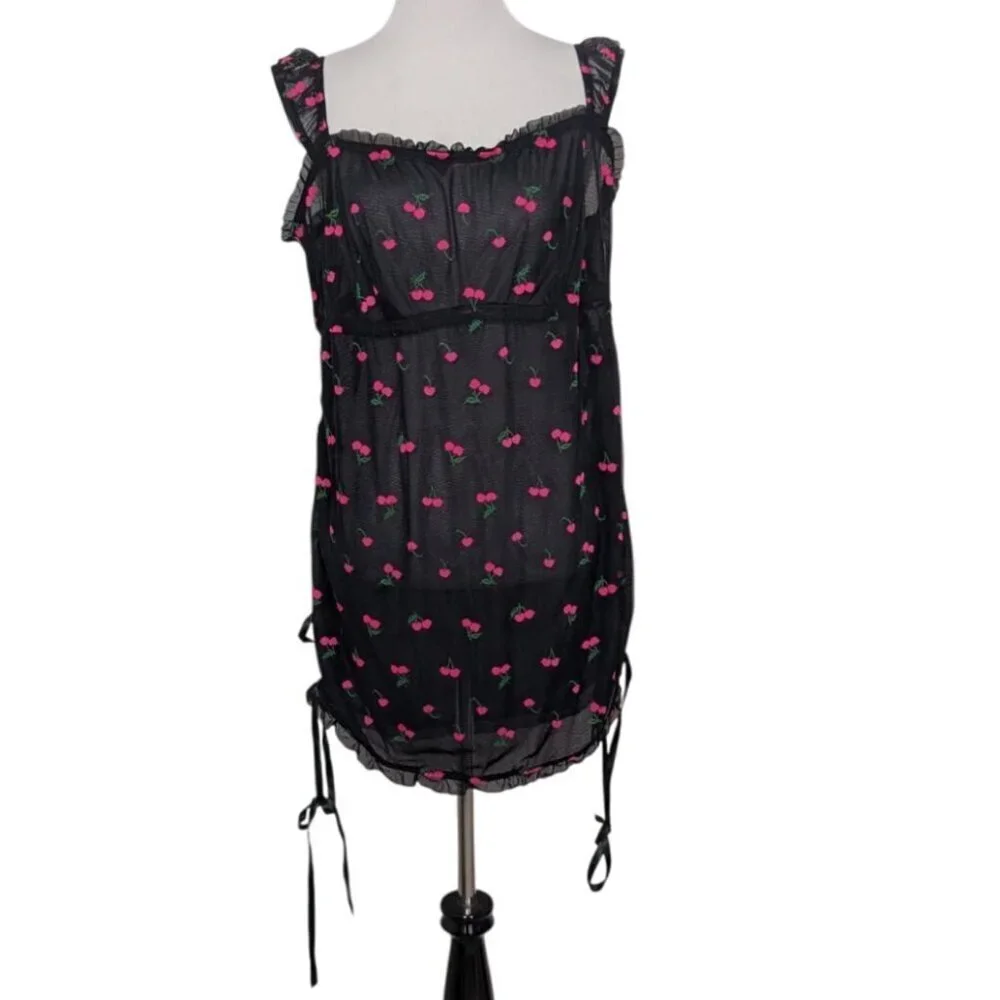 Torrid Cherry Lace Wireless Chemise Womens Size 3X Black Sheer Lace Up Ruffle